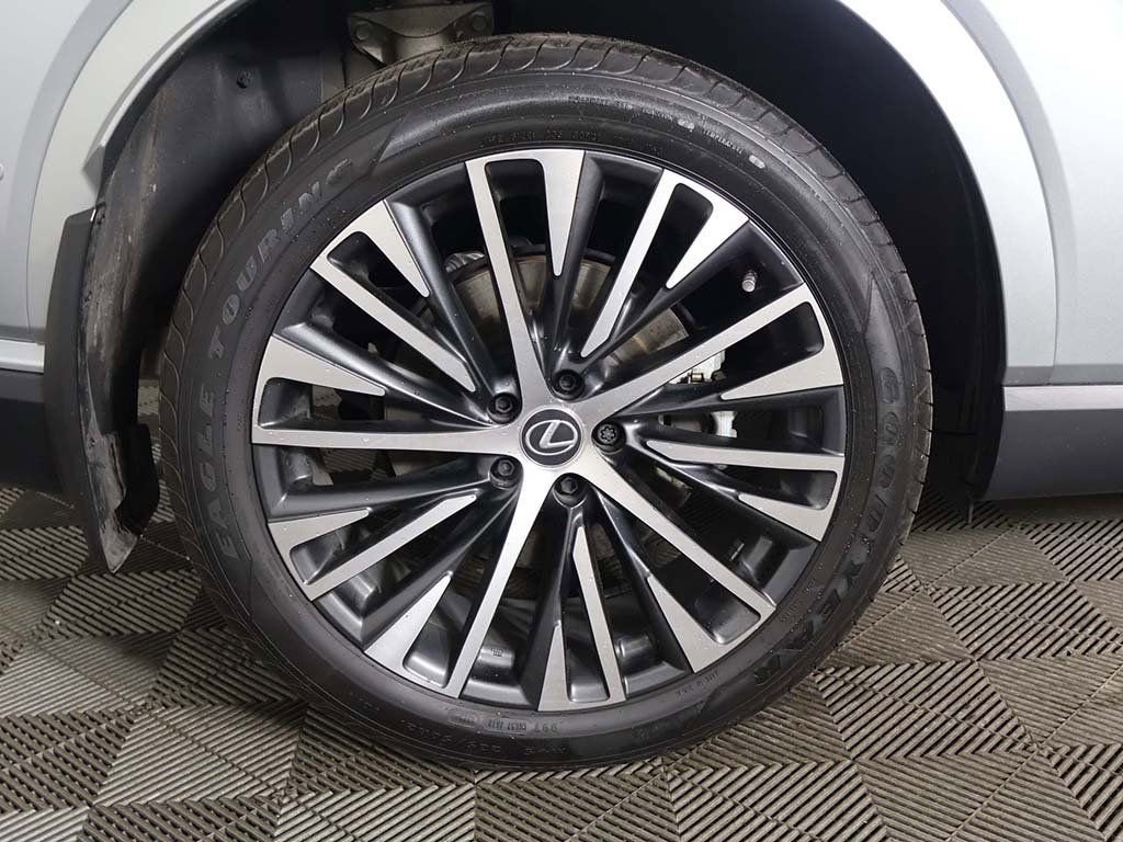 Used 2024 Lexus RX 350 w/ Convenience Package image 24