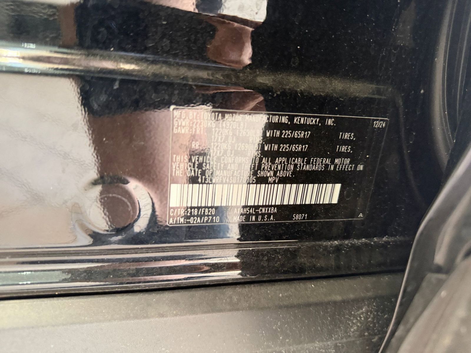Used 2025 Toyota RAV4 LE AWD/4WD image 23