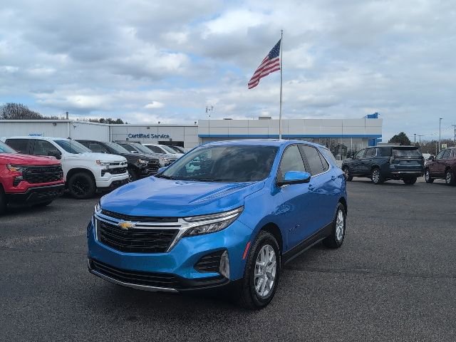 Certified 2024 Chevrolet Equinox LT w/ LPO, Floor Liner Package FWD image 1