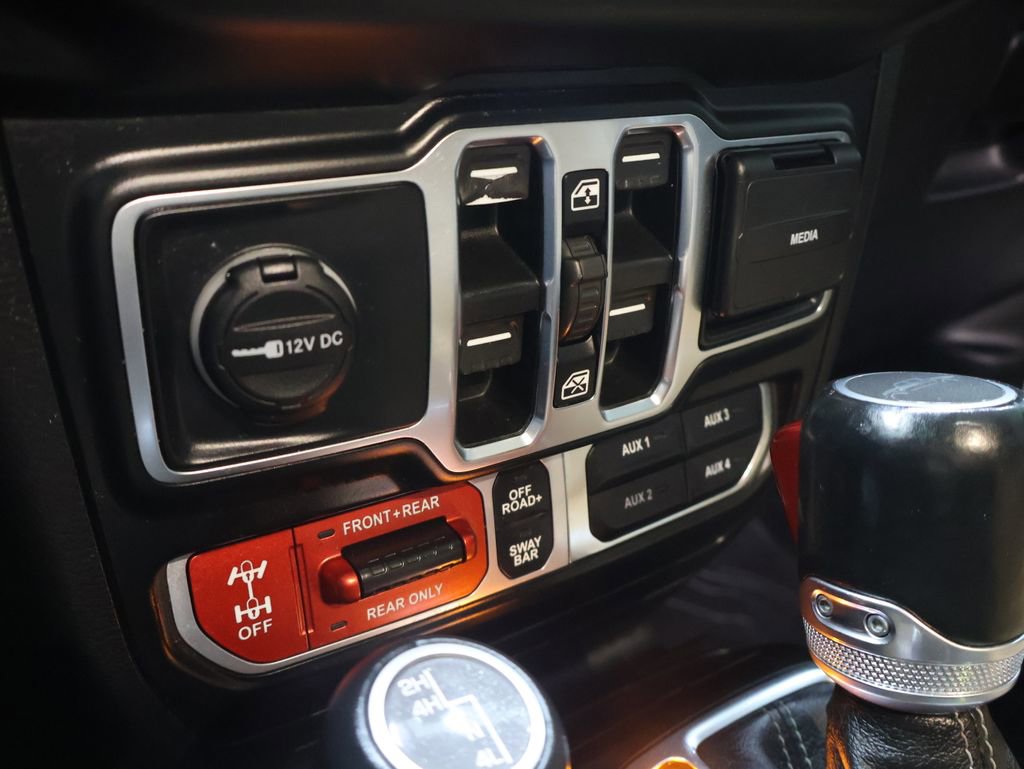 Used 2021 Jeep Gladiator Rubicon w/ Uconnect 4C Nav & Sound Group AWD/4WD image 29