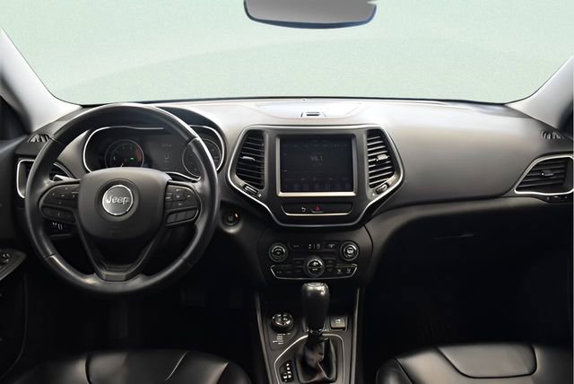 Used 2019 Jeep Cherokee Trailhawk AWD/4WD image 5