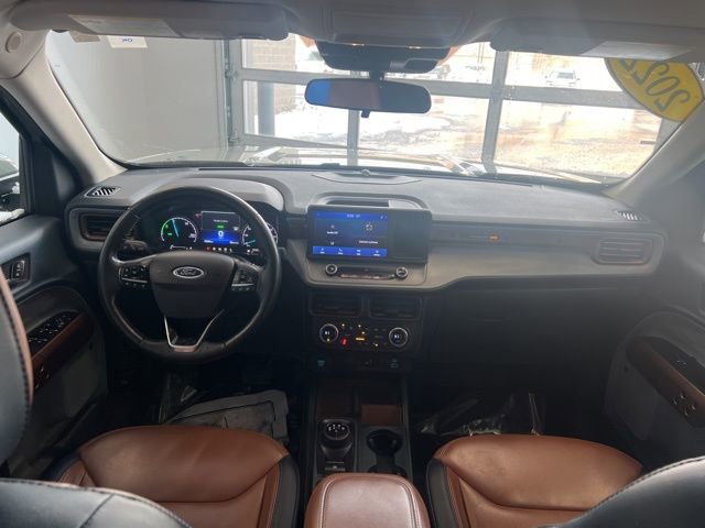 Used 2022 Ford Maverick Lariat w/ Lariat Luxury Package image 15