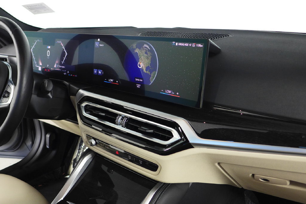 Used 2024 BMW 430i Coupe w/ M Sport Package RWD image 15