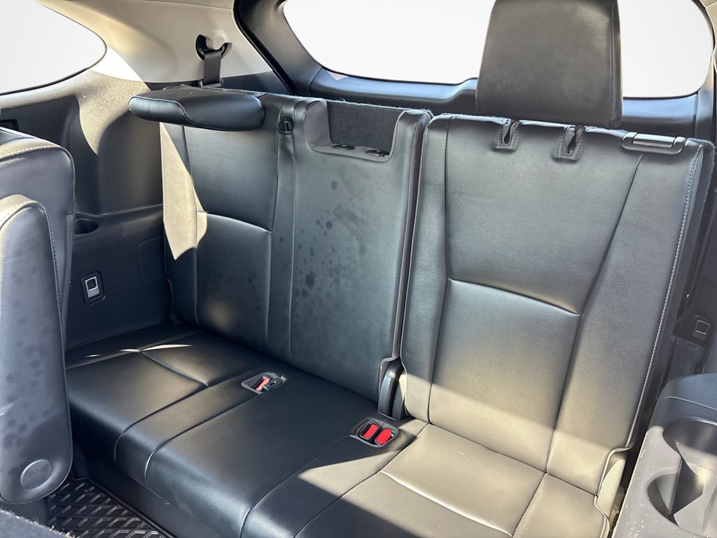 Used 2022 Toyota Highlander Platinum AWD/4WD image 19