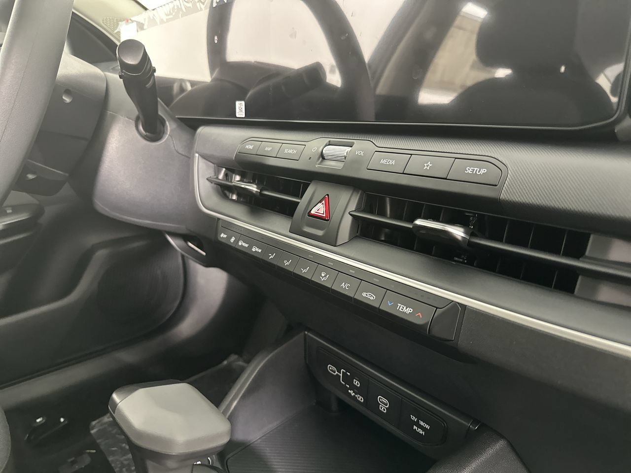 New 2026 Kia K4 FWD image 15