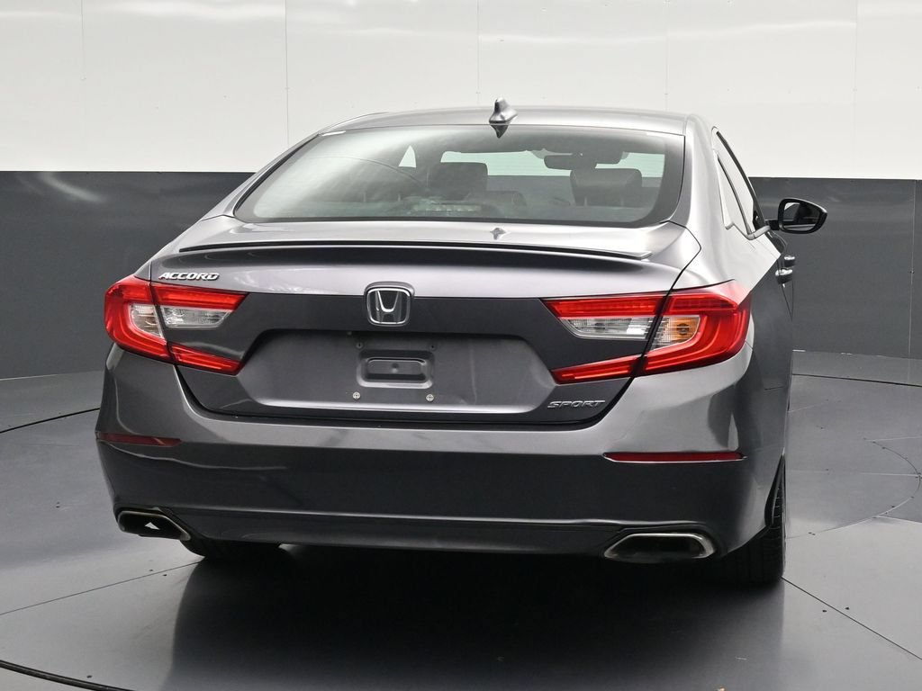 Used 2019 Honda Accord Sport image 2