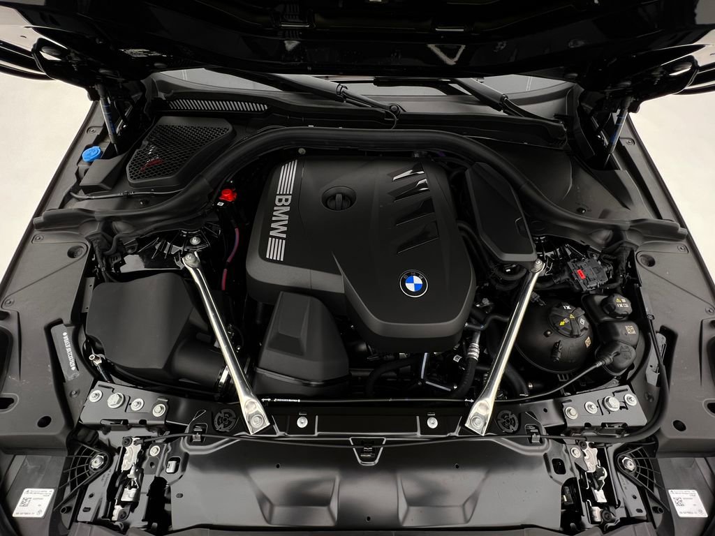 New 2026 BMW 530i xDrive w/ M Sport Package AWD/4WD image 14