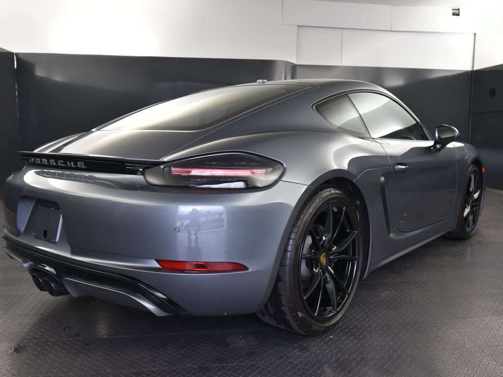 Used 2025 Porsche 718 Cayman RWD image 38