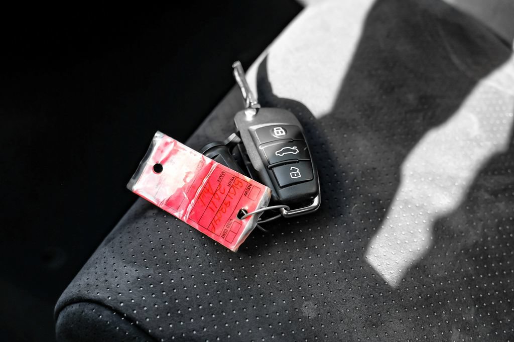 Used 2011 Audi TT 2.0T Prestige AWD/4WD image 40