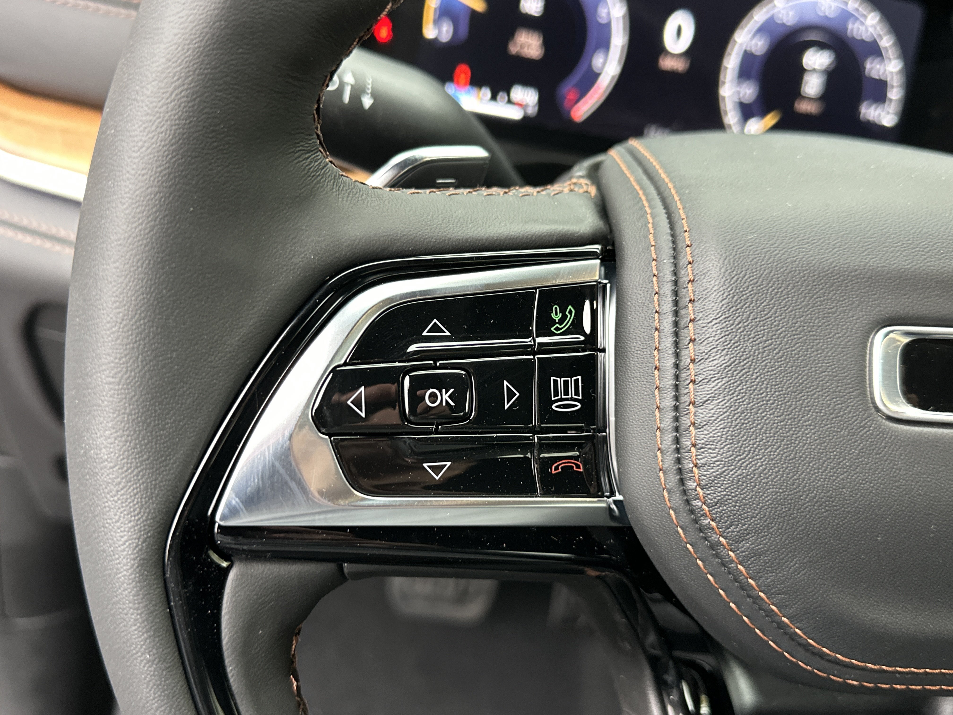 New 2027 Jeep Grand Cherokee Summit AWD/4WD image 10
