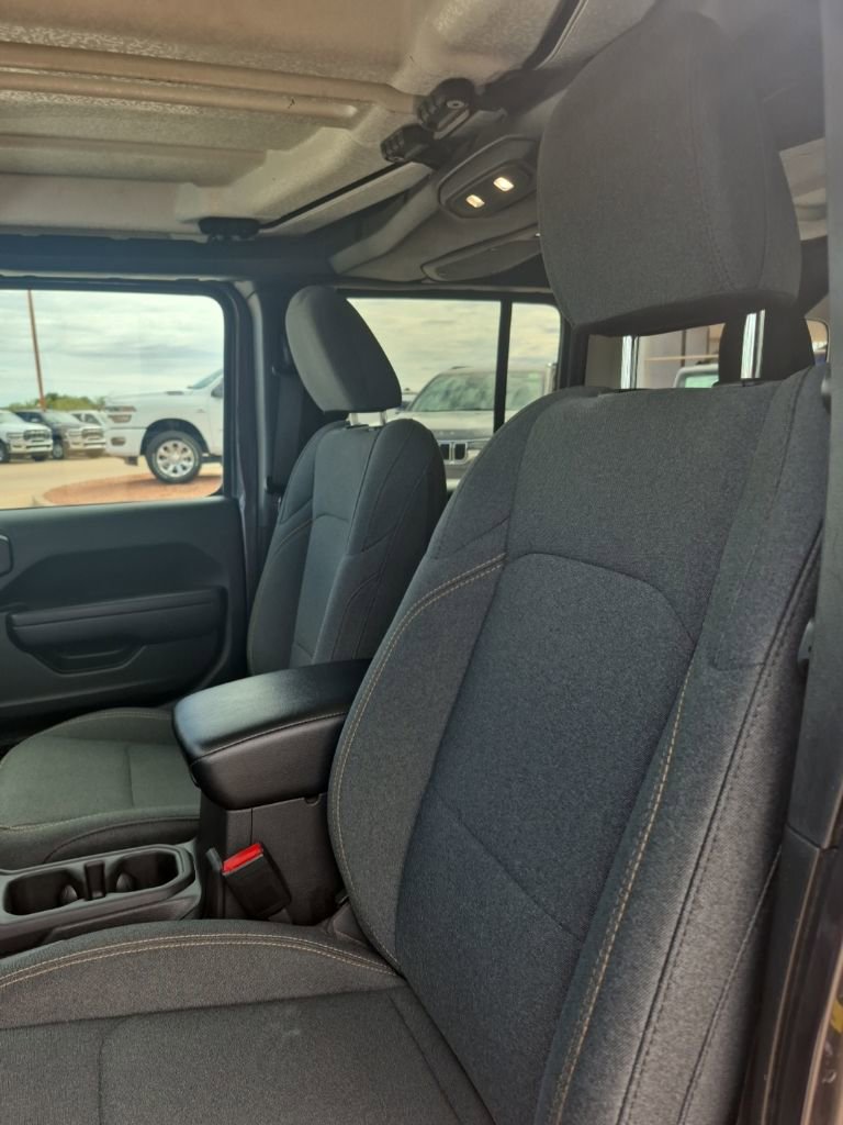 Certified 2024 Jeep Wrangler Sport S AWD/4WD image 14