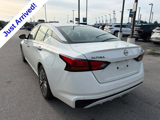 Used 2024 Nissan Altima 2.5 SV FWD image 5