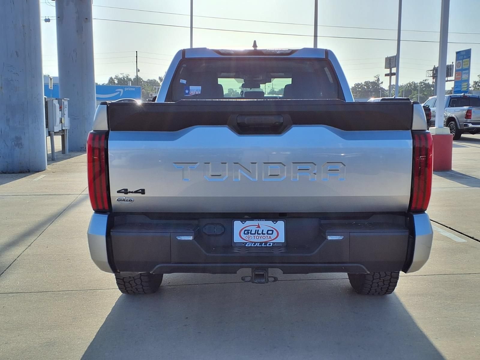 Used 2024 Toyota Tundra SR w/ SR Tow Package AWD/4WD image 7