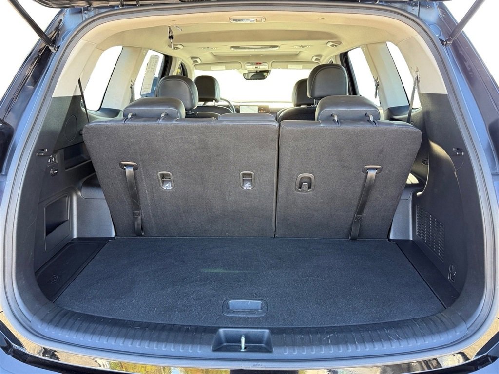 Used 2024 Kia Telluride S w/ S Sunroof Package image 9