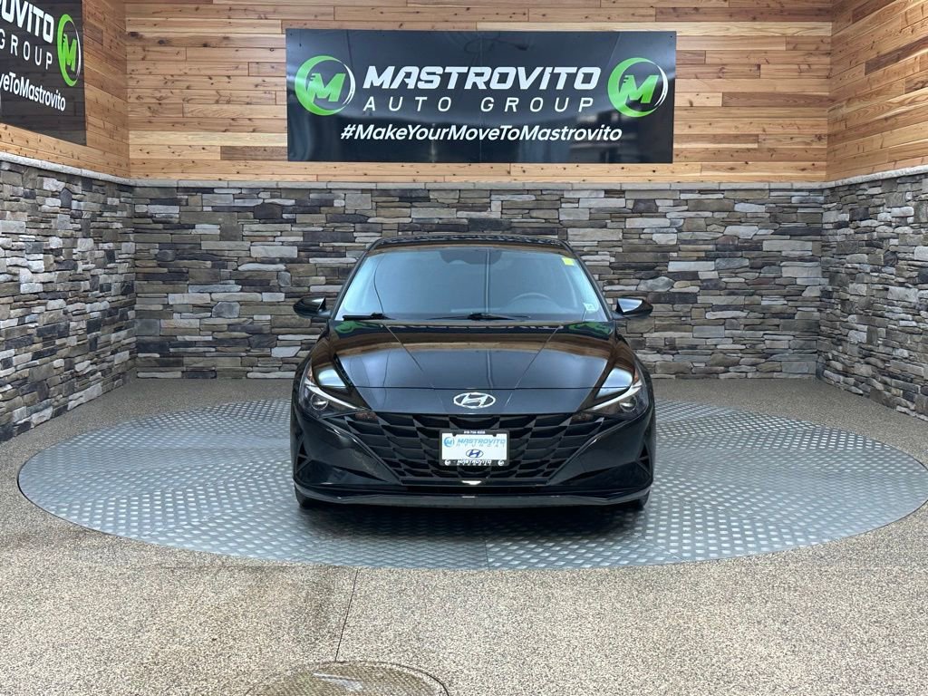 Certified 2023 Hyundai Elantra SEL image 3