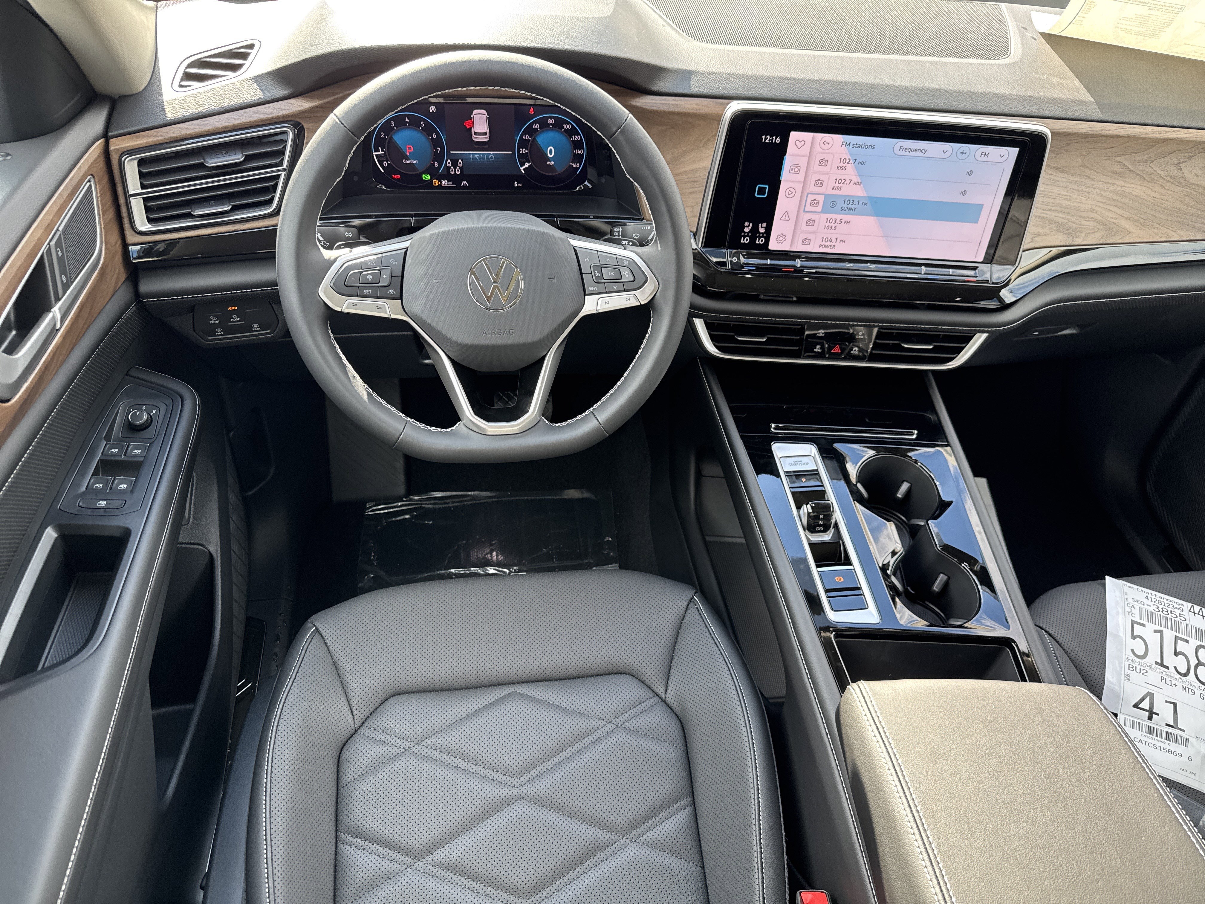 New 2026 Volkswagen Atlas SE image 7