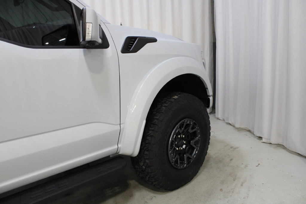 Used 2025 Ford F150 Raptor w/ Equipment Group 803A Raptor R AWD/4WD image 27
