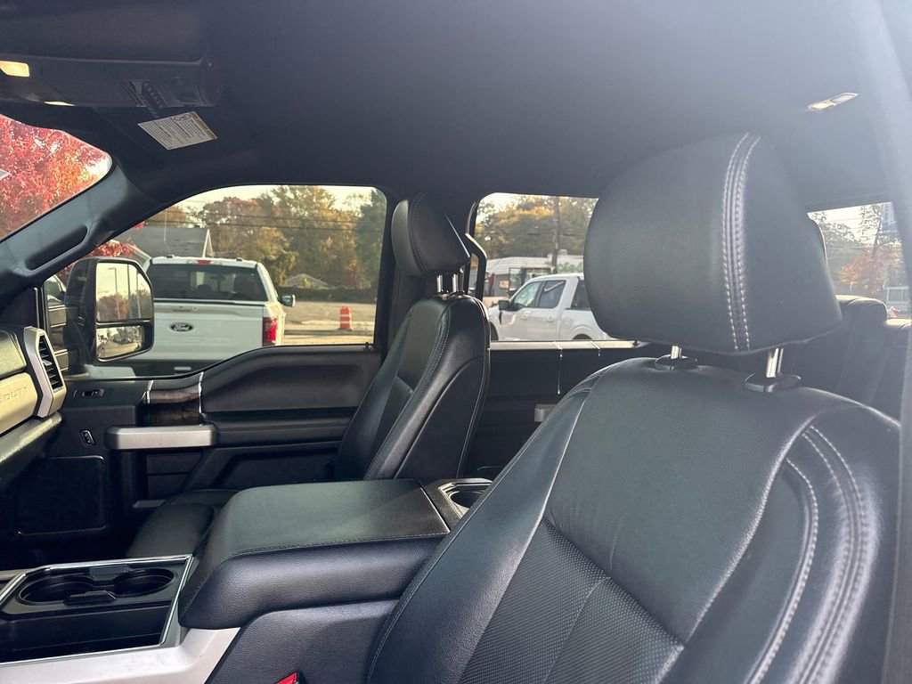 Used 2022 Ford F350 Lariat w/ Lariat Ultimate Package image 31