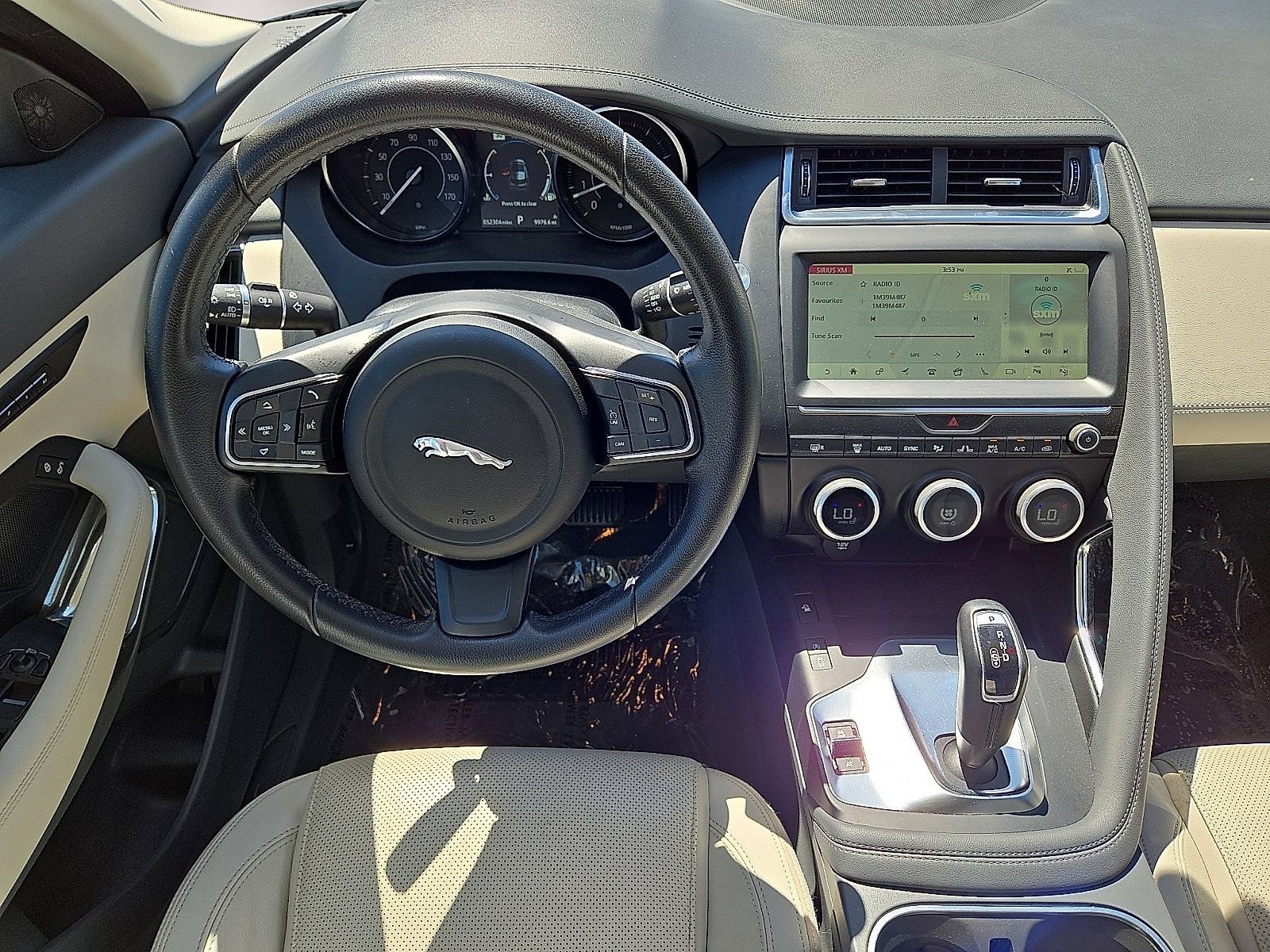 Used 2020 Jaguar E-PACE SE AWD/4WD image 19