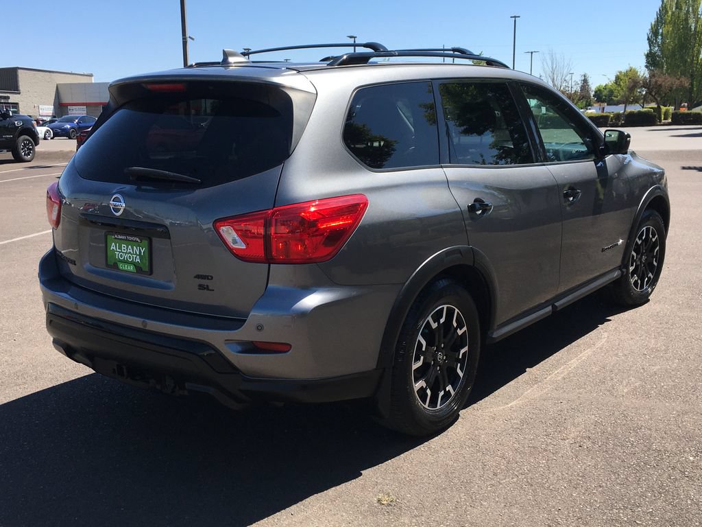 Used 2019 Nissan Pathfinder SL AWD/4WD image 7