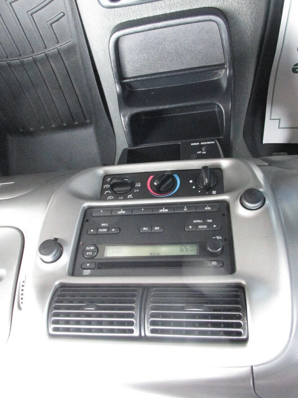 Used 2005 Ford Ranger XLT image 52