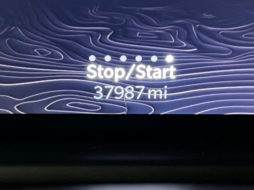 Used 2024 Jeep Wagoneer L Series II w/ Premium Group I image 32