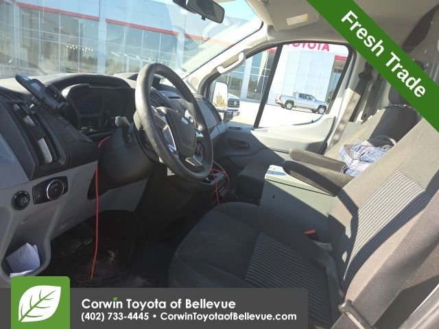 Used 2019 Ford Transit 150 130 Low Roof RWD image 12