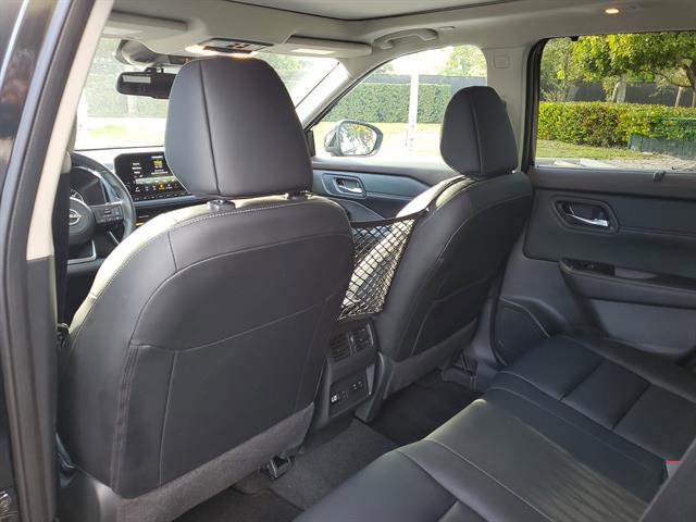 Used 2023 Nissan Rogue SL w/ SL Premium Package image 33