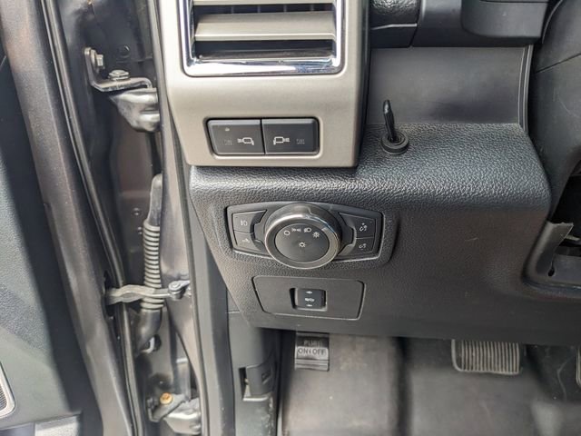 Used 2016 Ford F150 Lariat w/ Equipment Group 501A Mid image 30