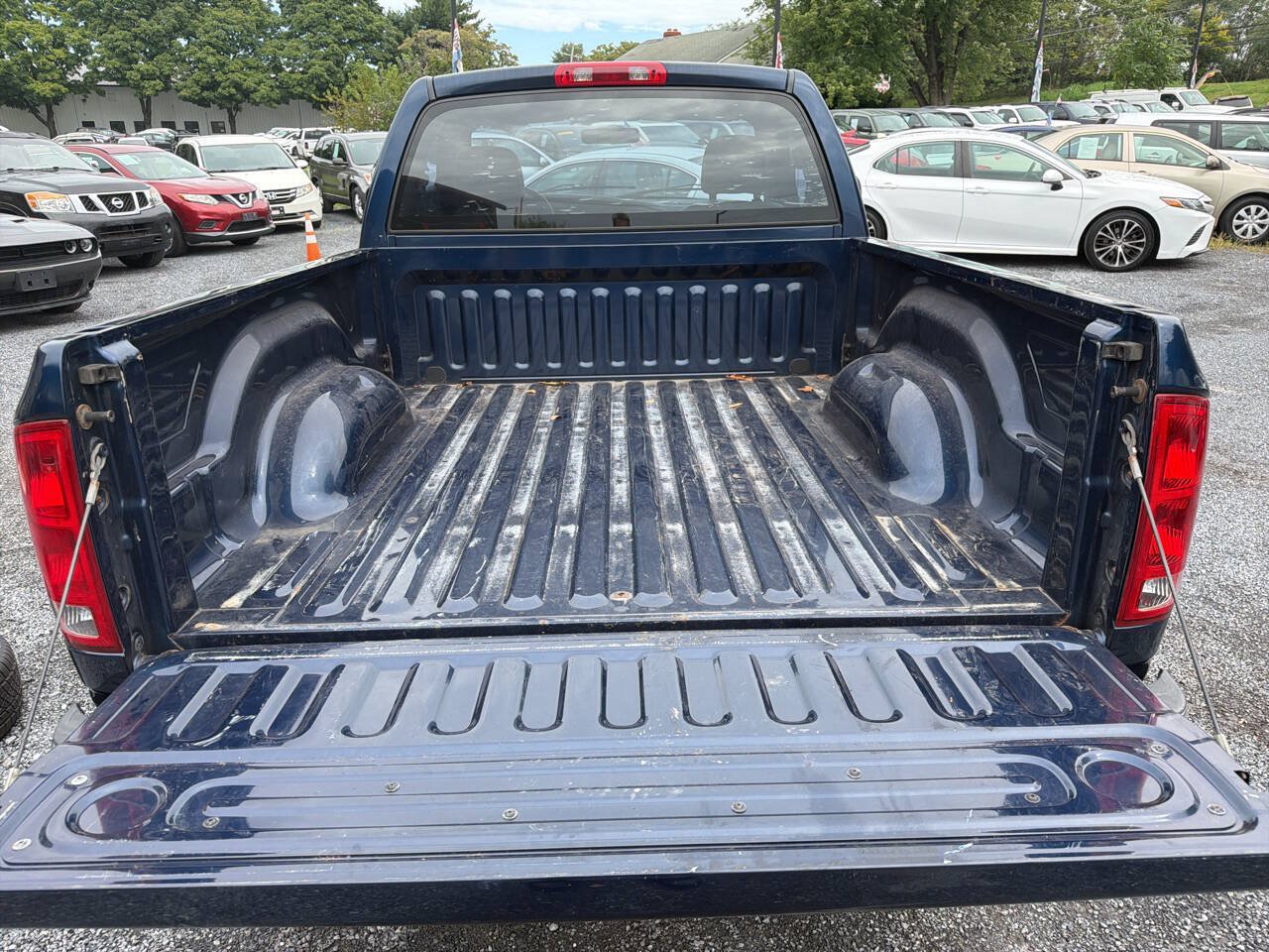 Used 2004 Dodge Ram 1500 Truck ST RWD image 9