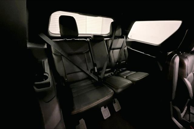 Used 2025 Ford Expedition Tremor AWD/4WD image 32