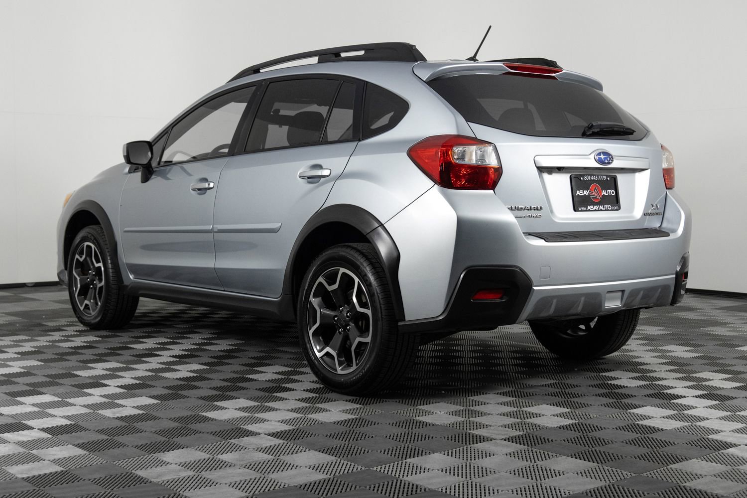 Used 2015 Subaru Crosstrek 2.0i Premium AWD/4WD image 4