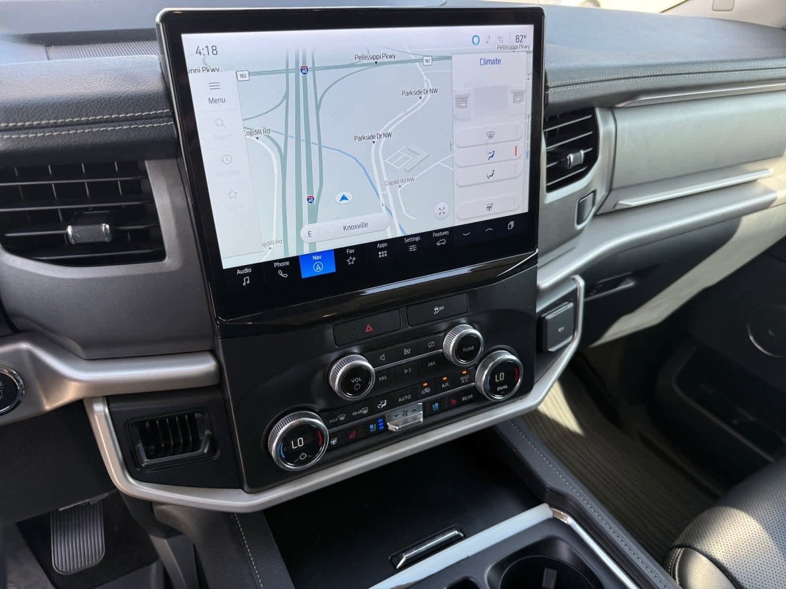 Used 2022 Ford Expedition XLT RWD image 18