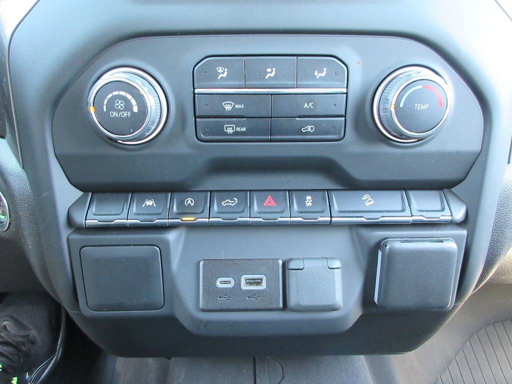Certified 2024 Chevrolet Silverado 1500 Custom Trail Boss w/ LPO, Dark Essentials Package AWD/4WD image 30
