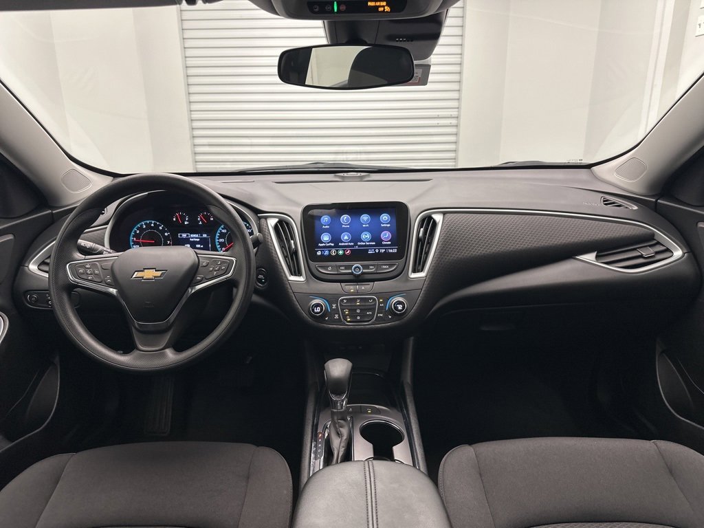 Used 2024 Chevrolet Malibu LT image 17
