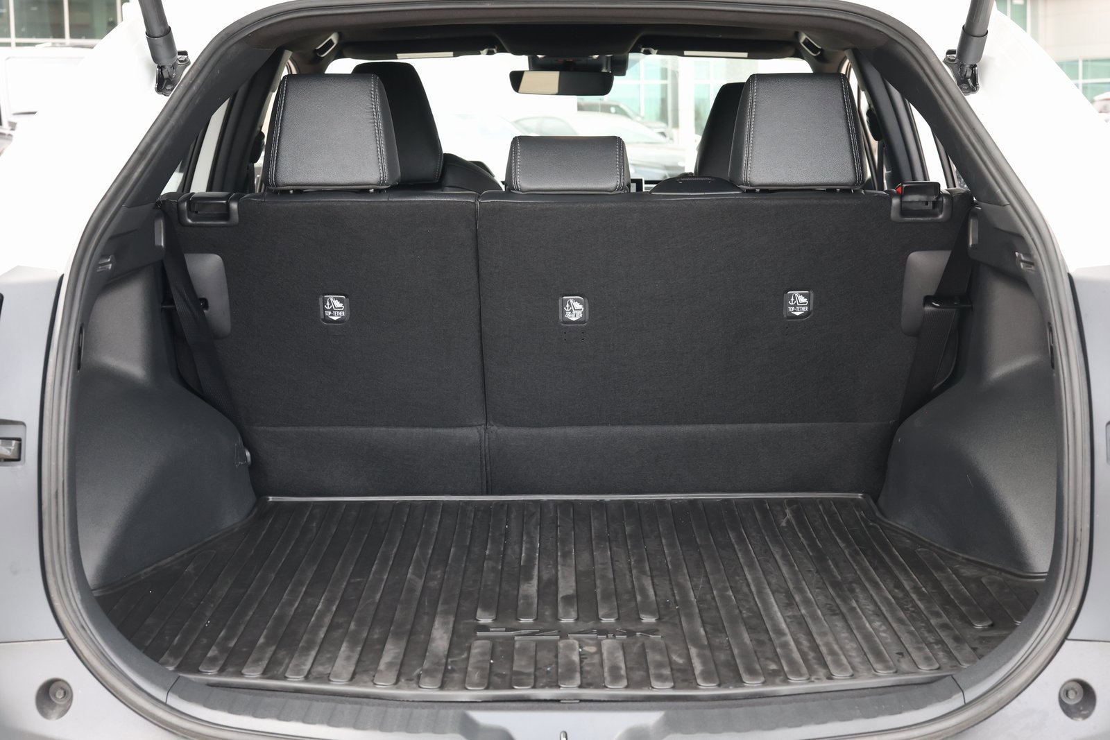 Used 2025 Toyota bZ4X AWD image 35