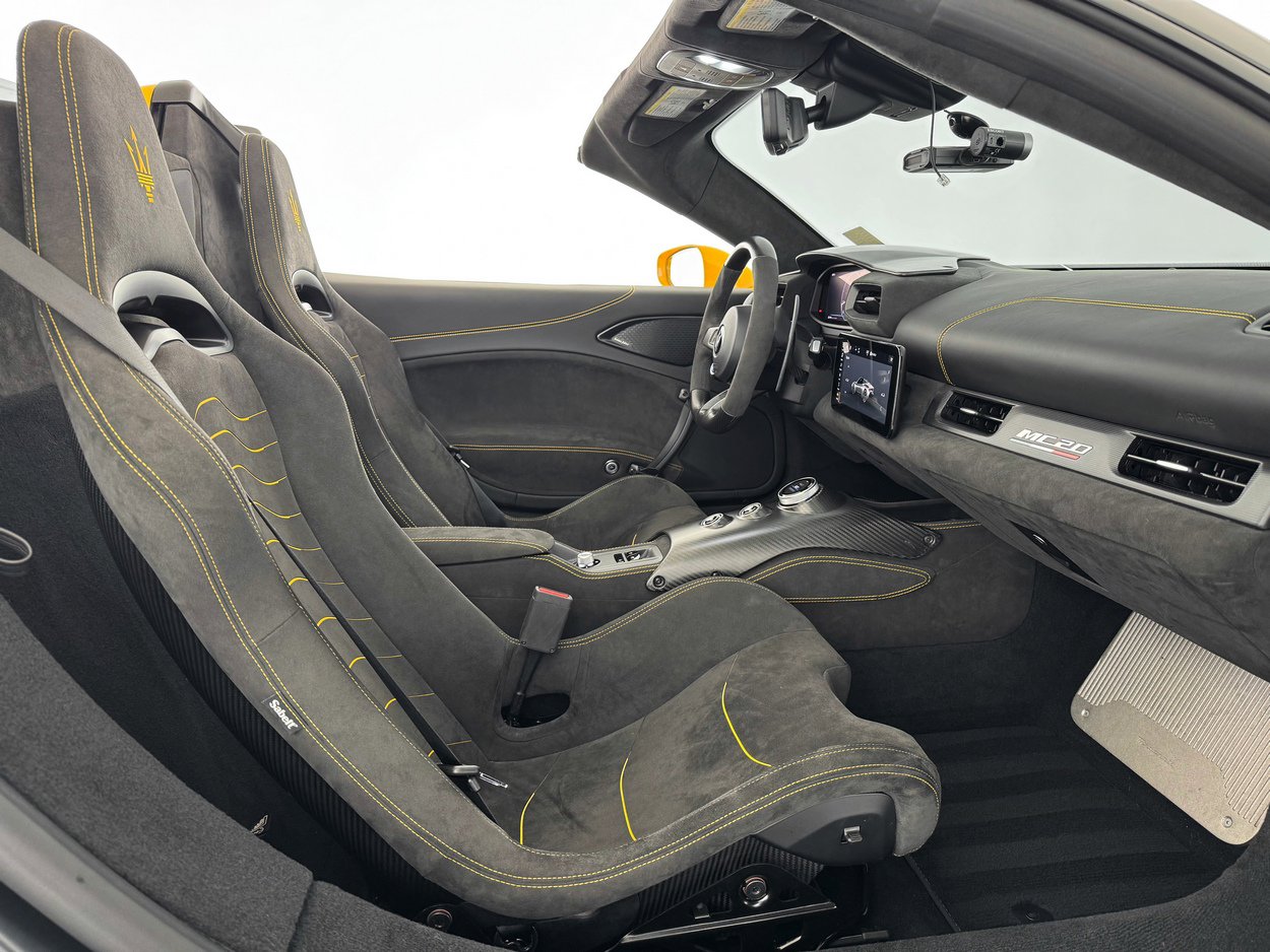 Used 2023 Maserati MC20 Spyder image 27