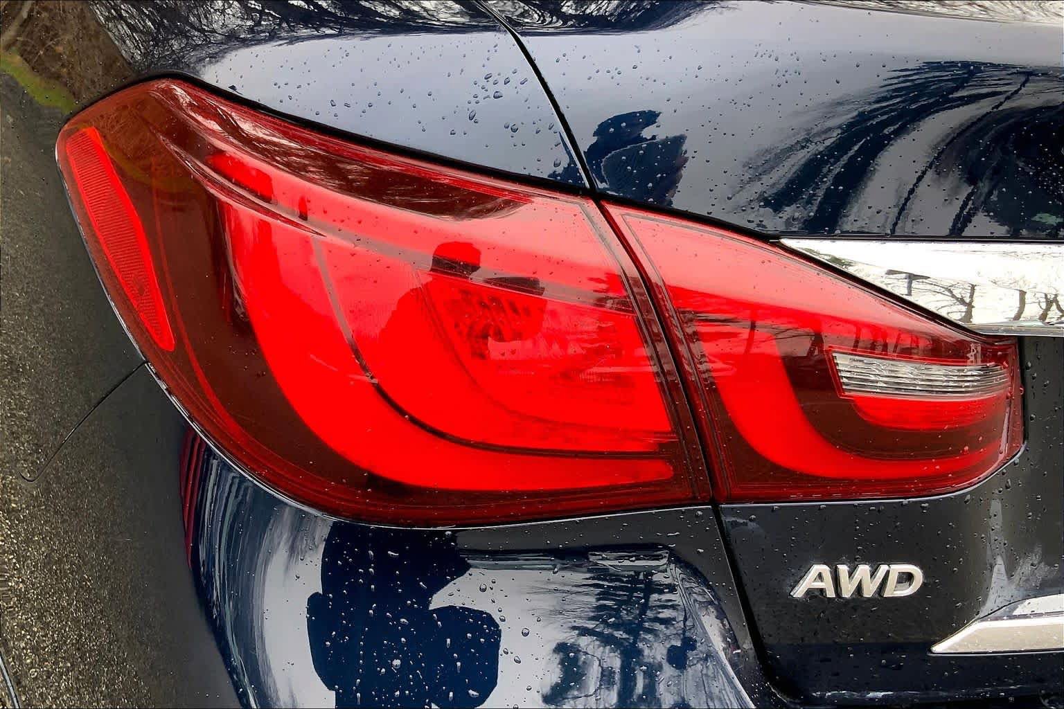 Used 2019 INFINITI Q70 L 3.7 AWD/4WD image 28
