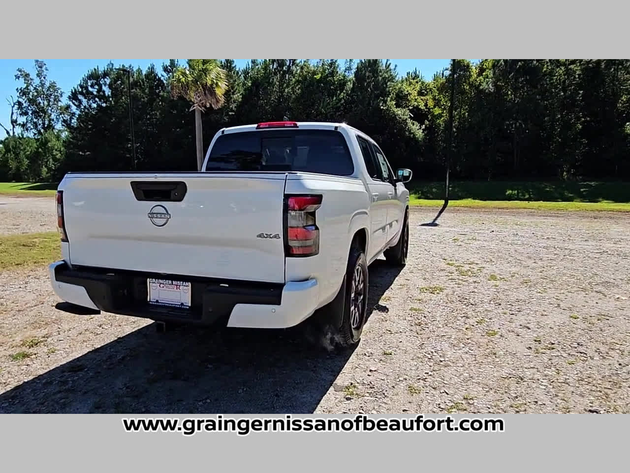 New 2026 Nissan Frontier SV image 33