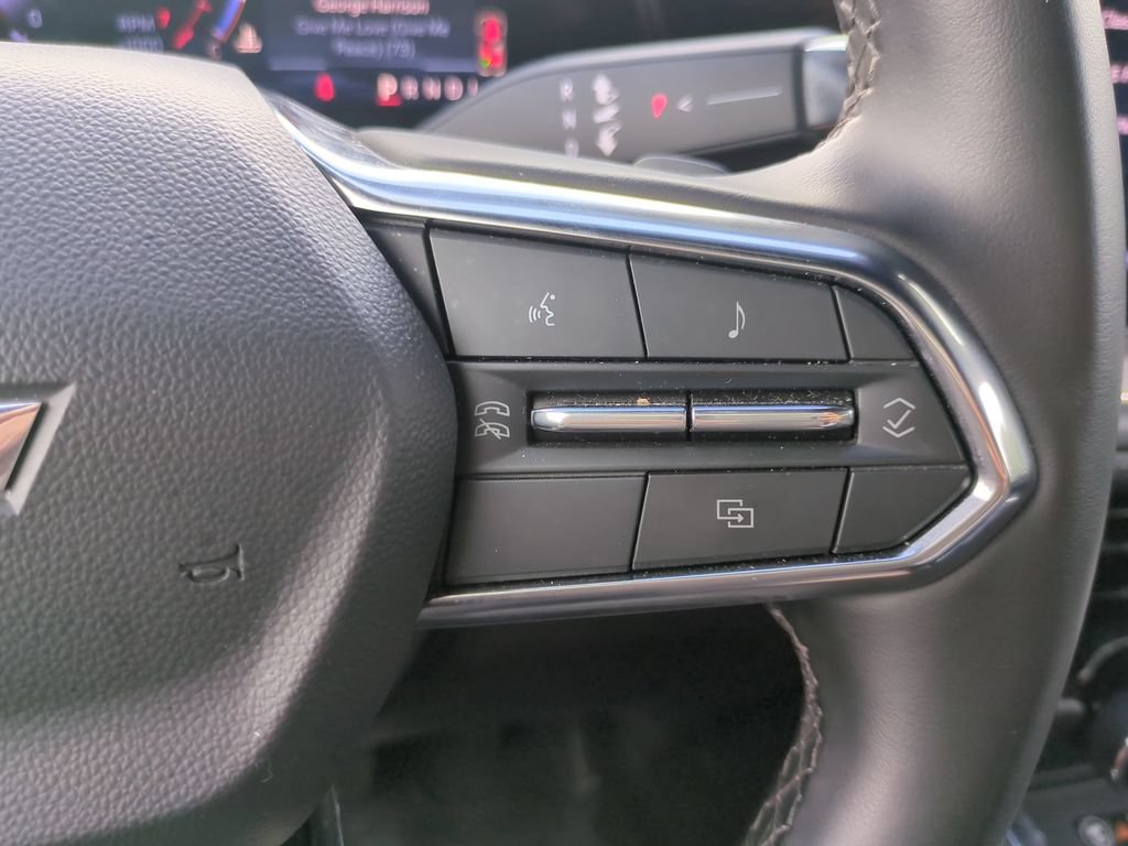 Used 2025 Chevrolet Suburban Z71 AWD/4WD image 31