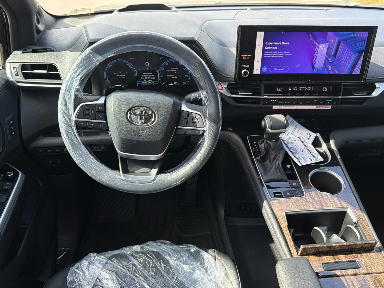 New 2026 Toyota Sienna Platinum AWD/4WD image 13