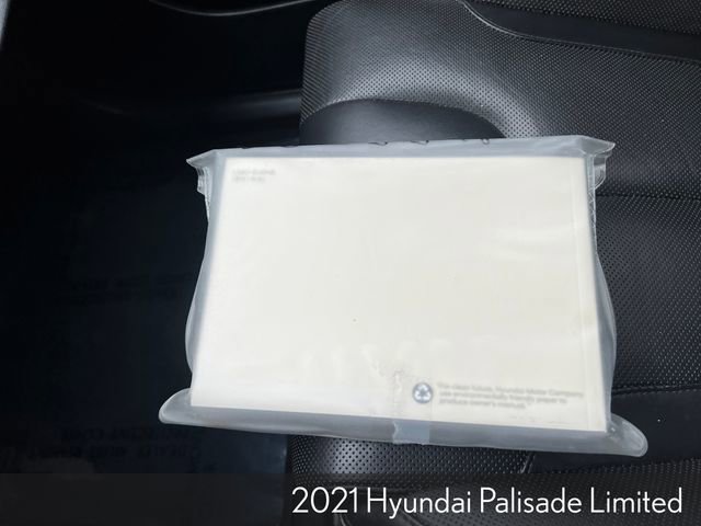 Used 2021 Hyundai Palisade Limited w/ Winter Package image 37