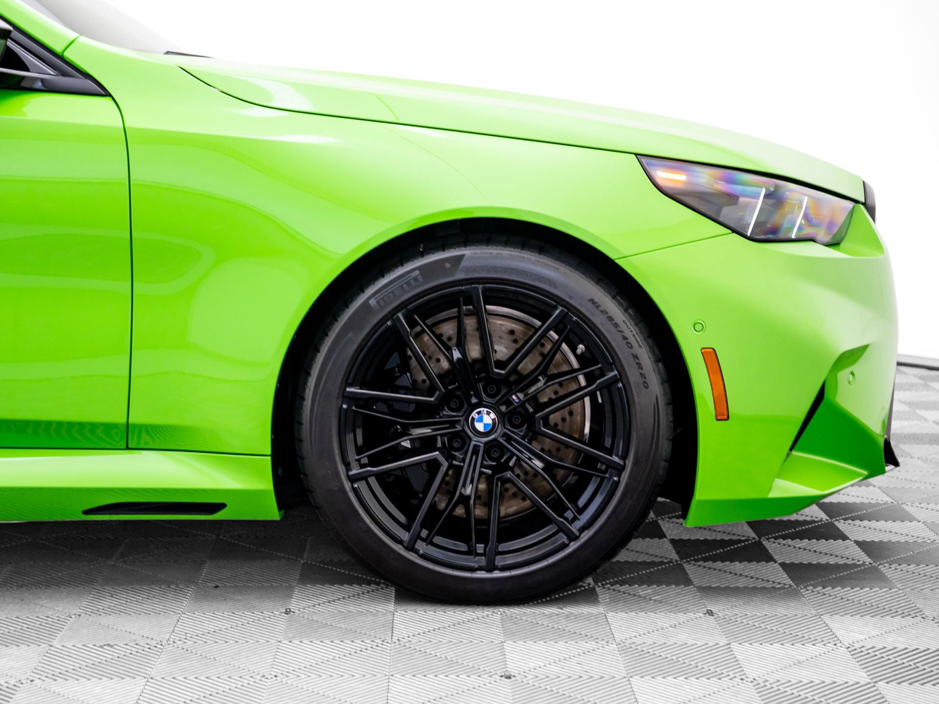 Used 2026 BMW M5 w/ Carbon Package AWD/4WD image 35