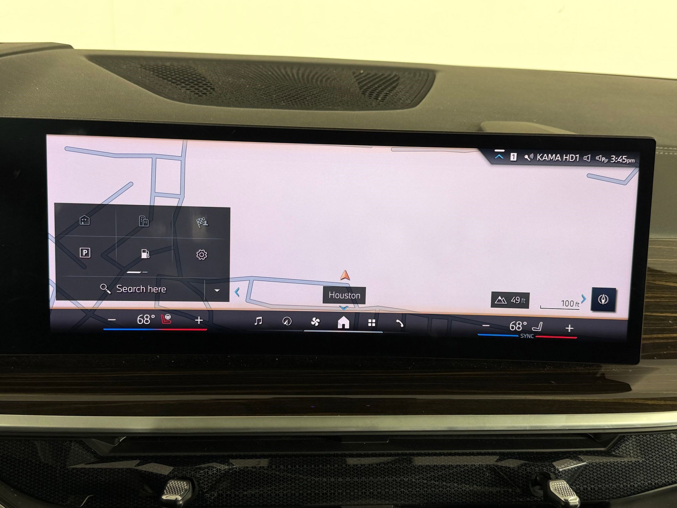 Used 2024 BMW X7 xDrive40i w/ Premium Package image 26