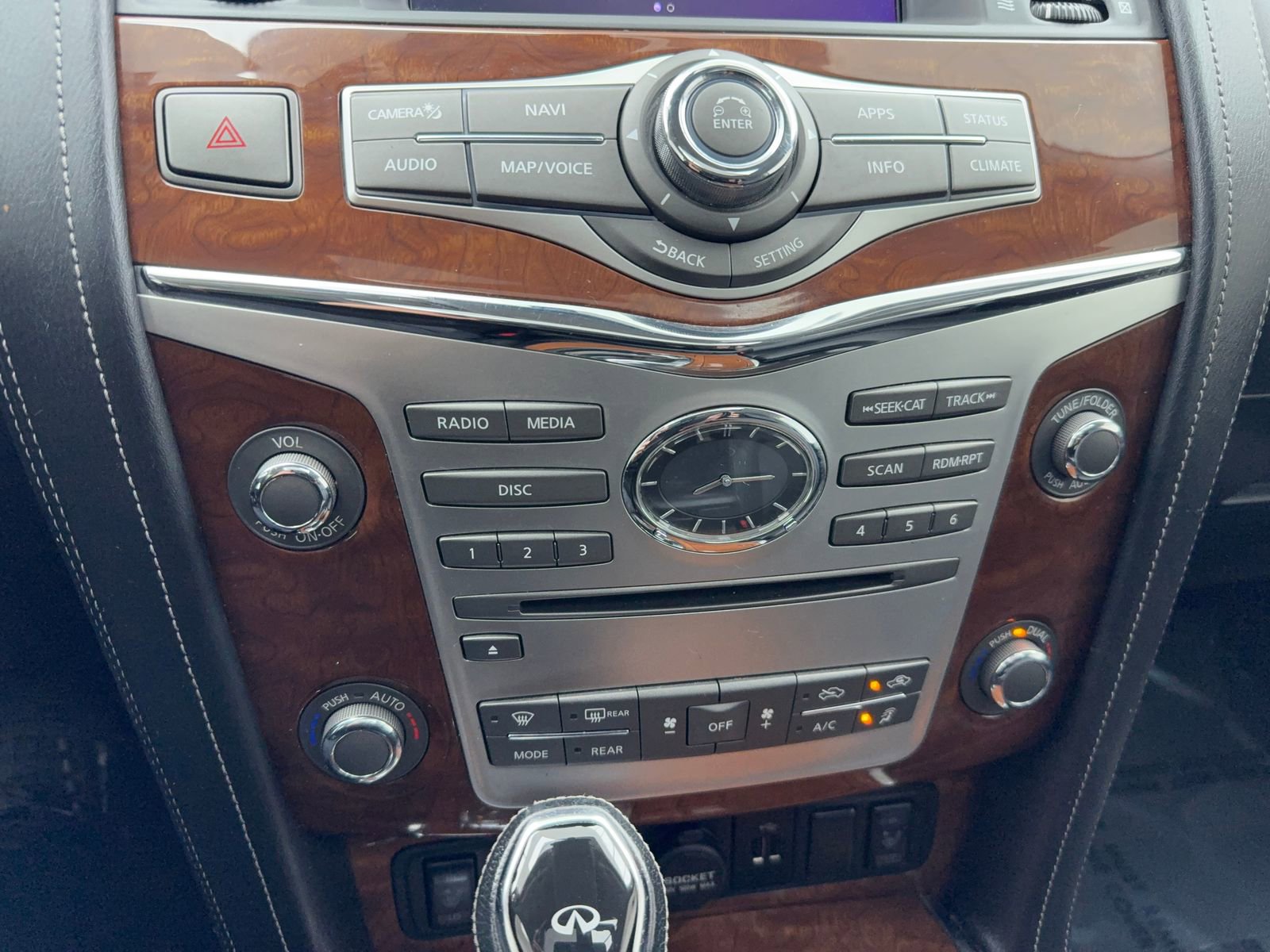 Used 2018 INFINITI QX80 2WD w/ Driver Assistance Package image 31