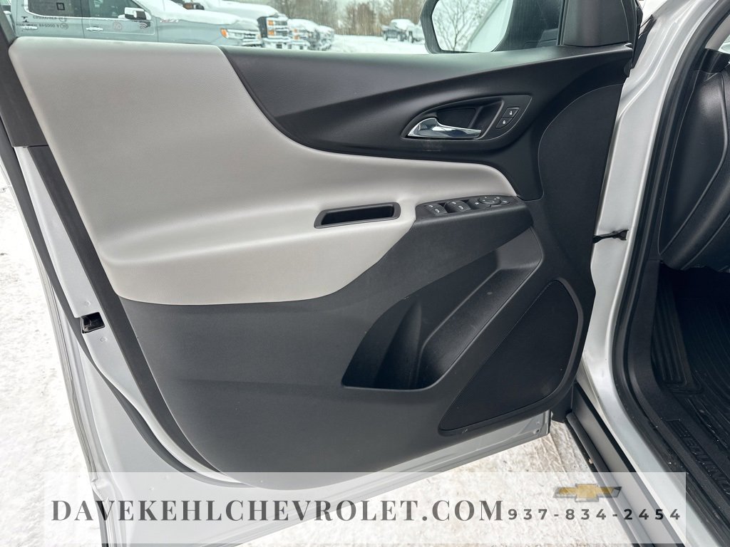 Used 2018 Chevrolet Equinox LS image 9
