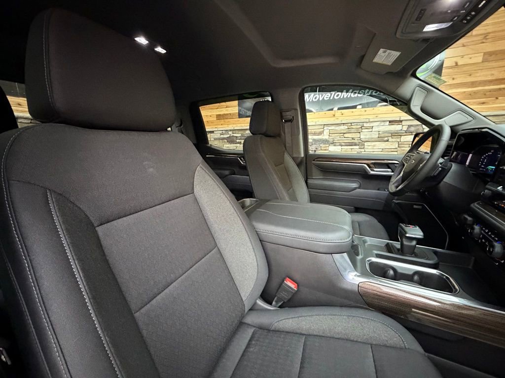 Used 2026 Chevrolet Silverado 1500 LT Trail Boss w/ Safety Package image 10