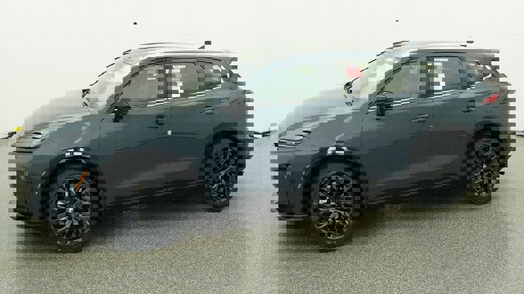 New 2026 Toyota Crown Signia AWD/4WD image 2