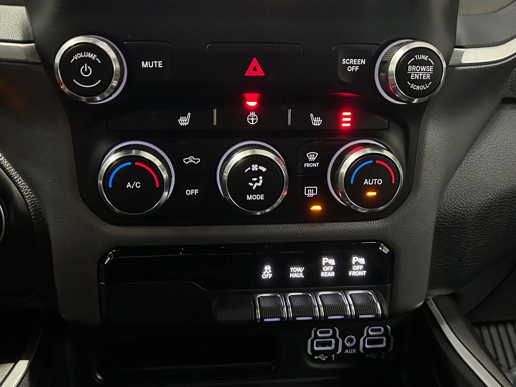 Used 2022 RAM 1500 Big Horn AWD/4WD image 22