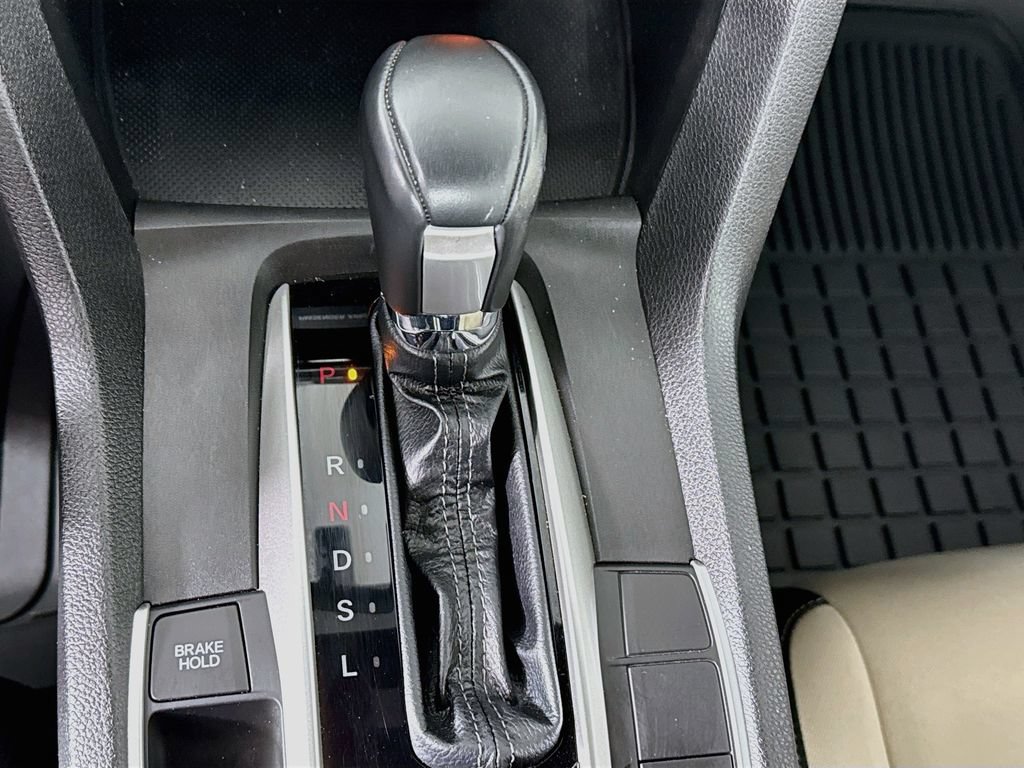 Used 2018 Honda Civic EX-T image 17